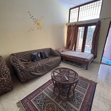 Birds Nest Bed & Breakfast New Delhi Eksteriør bilde